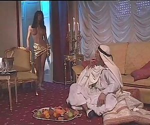 venere Bianca porno var bir seks Köle Çarptım :Tarafından: bir Arap sultan